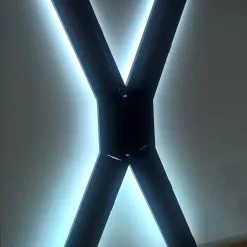 Mince.NL BDSM Meubels Stalen Design Kruis Iniuria